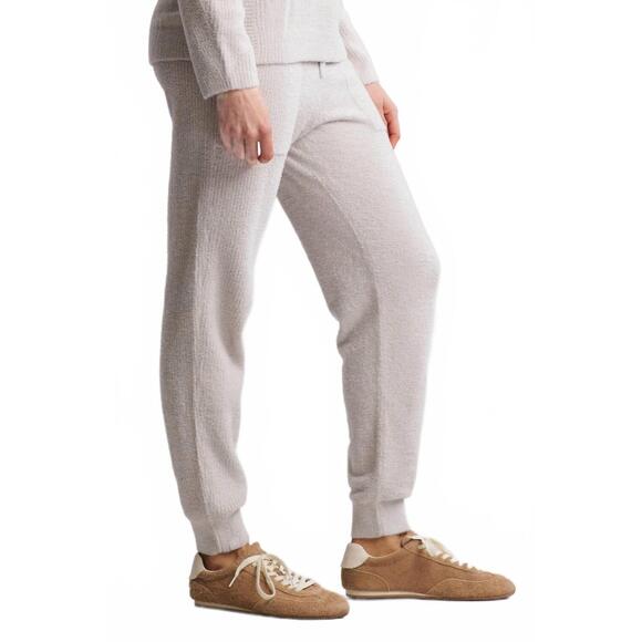 NEW BAREFOOT DREAMS cozychic lite rib blocked pant in silver